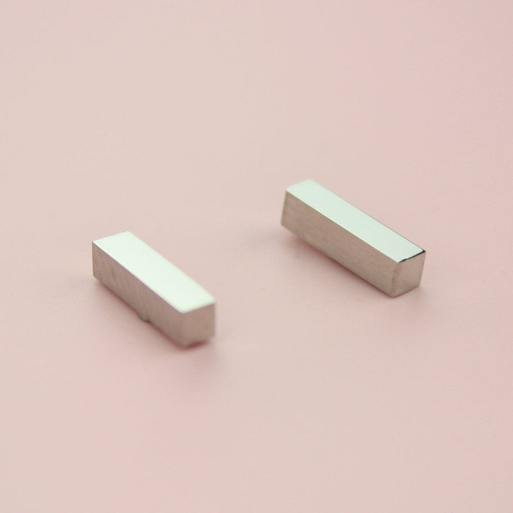 Minimalist Bar Studs (Stainless Steel)