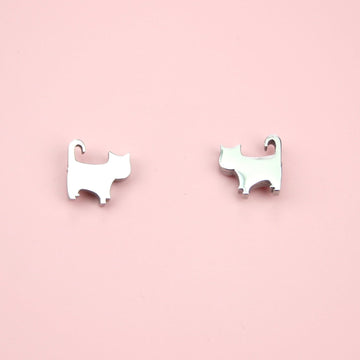 Kitty Cat Stud Earrings - Sour Cherry
