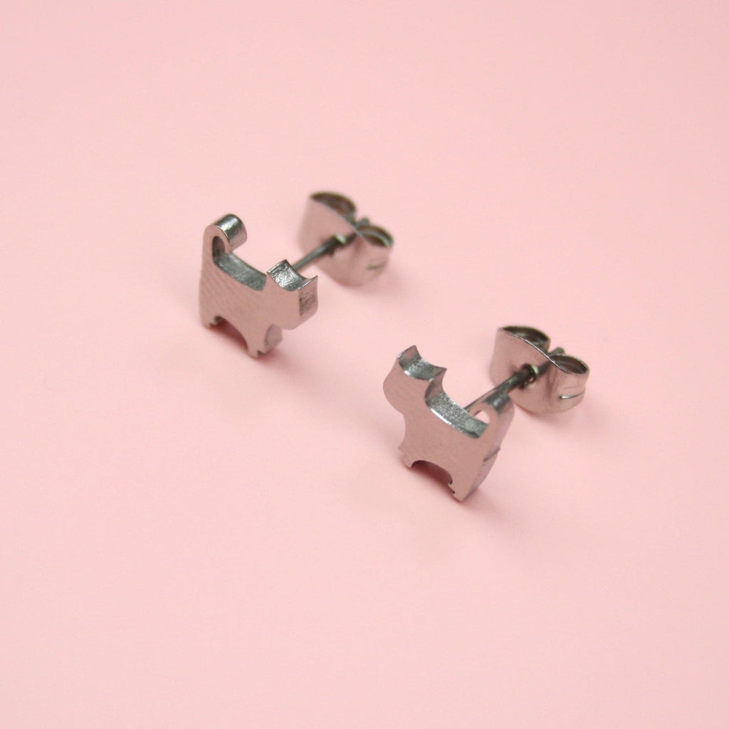 Kitty Cat Stud Earrings - Sour Cherry