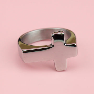 Fingers Crossed Ring - Sour Cherry