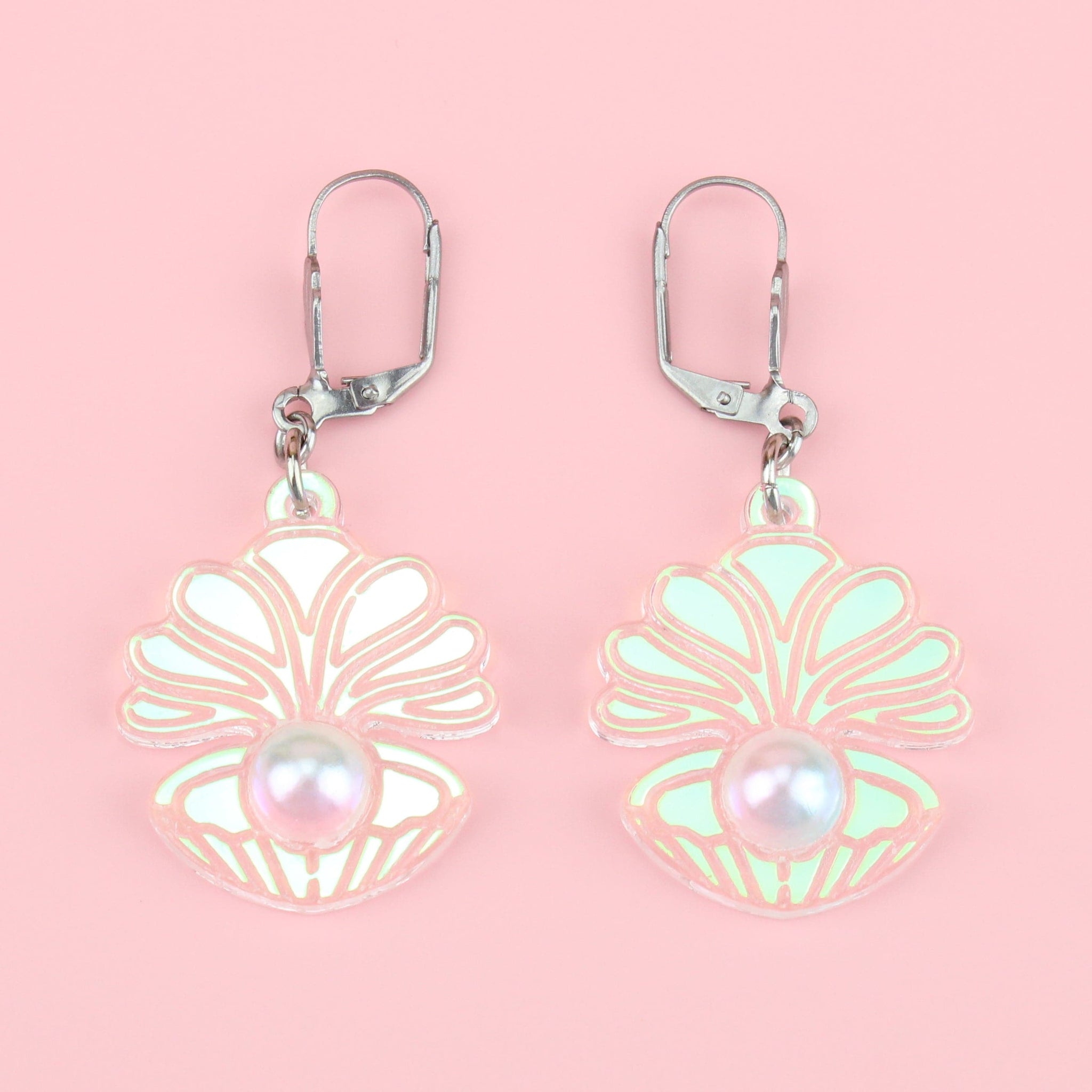 Iridescent Clam Shell Earrings Sour Cherry