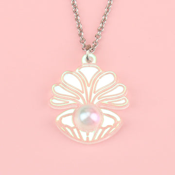Iridescent Clam Shell Pendant Necklace - Sour Cherry