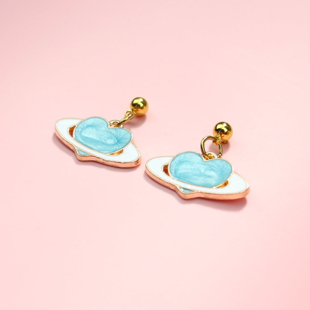 Aqua Heart Planet Stud Earrings - Sour Cherry