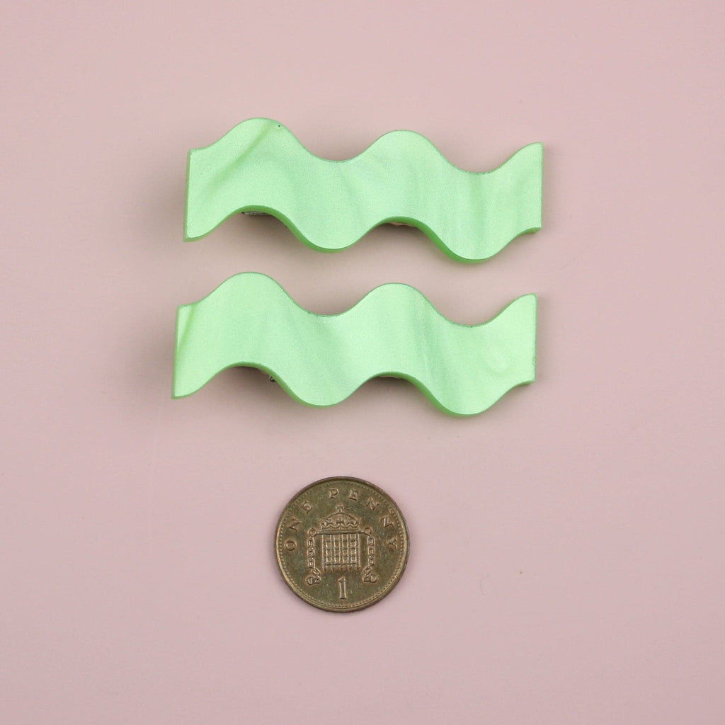 Wavy Green Marble Hair Clips - Sour Cherry