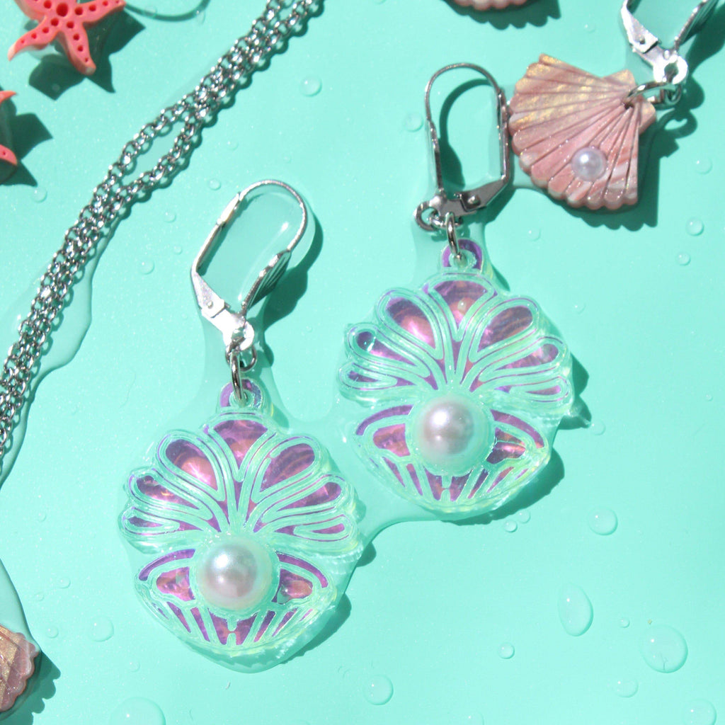 Iridescent Clam Shell Earrings - Sour Cherry