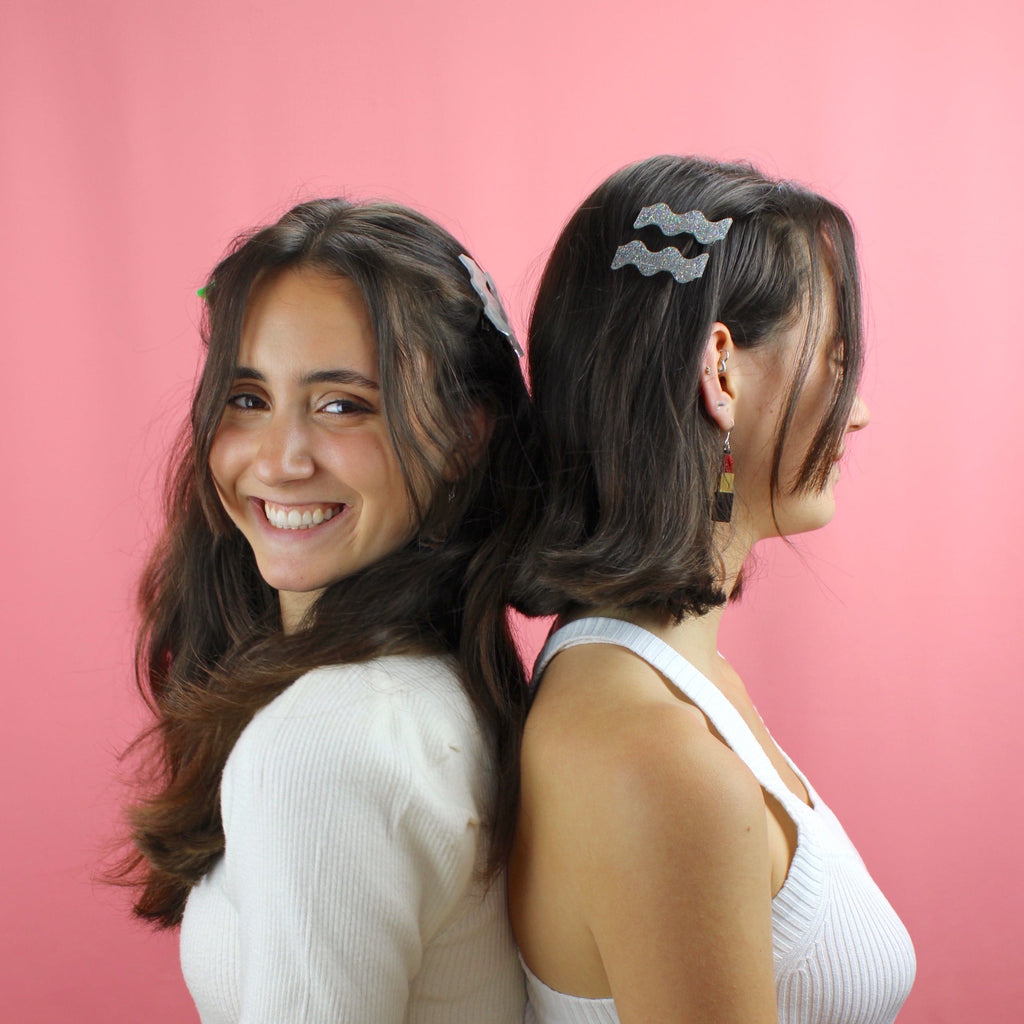 Holographic Glitter Wavy Hair Clips - Sour Cherry