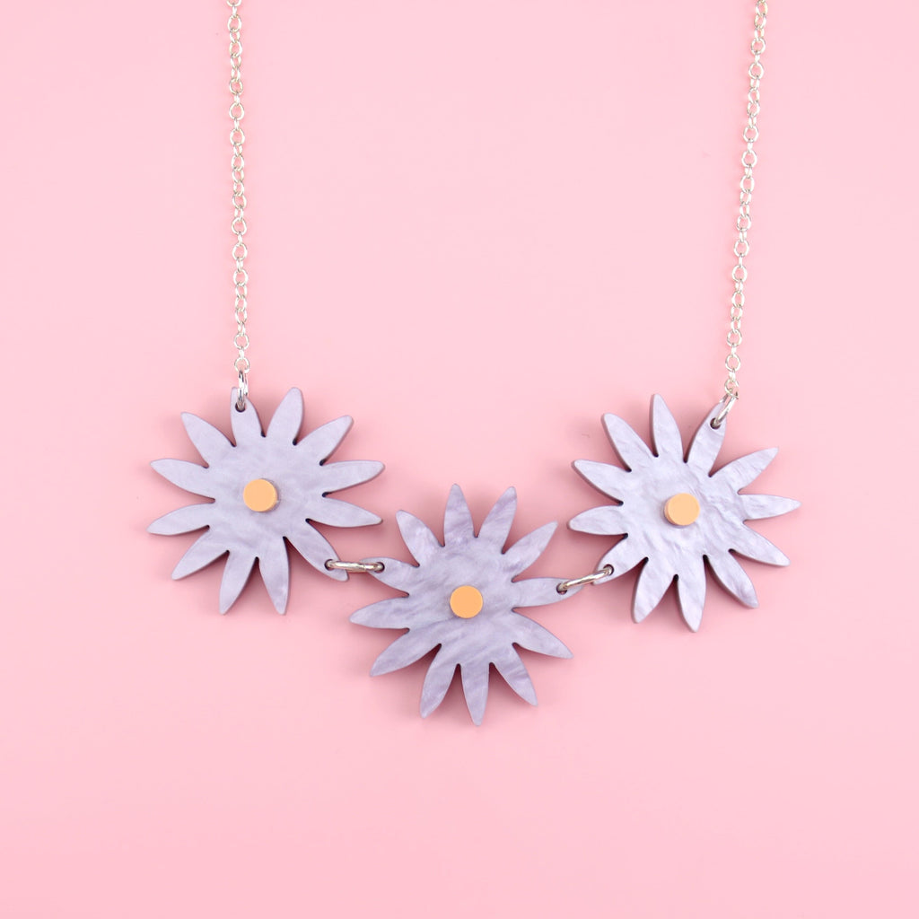 Lilac Daisy Daisy Give Me Your Answer Do Necklace (Sterling Silver) - Sour Cherry