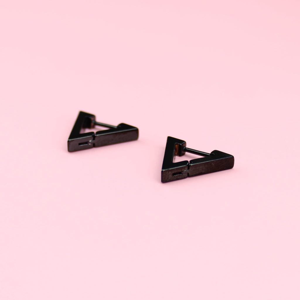 Triangle Huggie Hoop Earrings (Black) - Sour Cherry