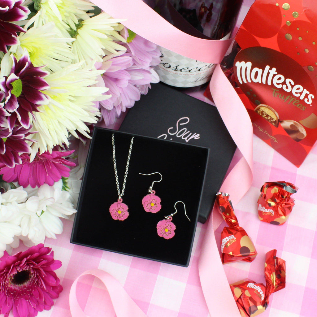 Rose Pink Perfect Pansy Necklace - Sour Cherry