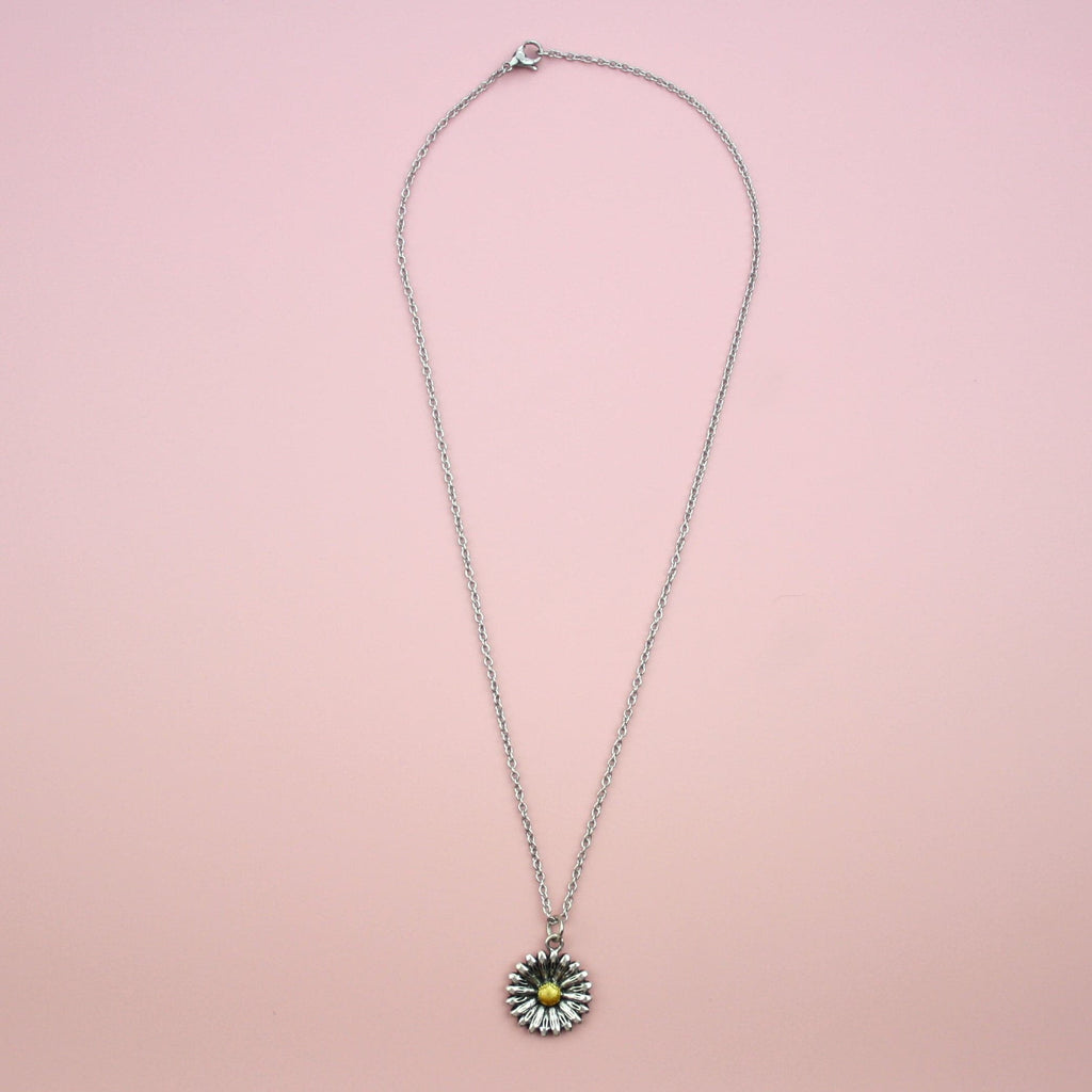 Daisy Charm Necklace - Sour Cherry
