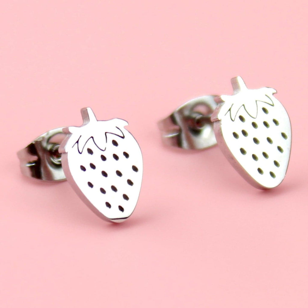 Stainless steel strawberry shaped studs