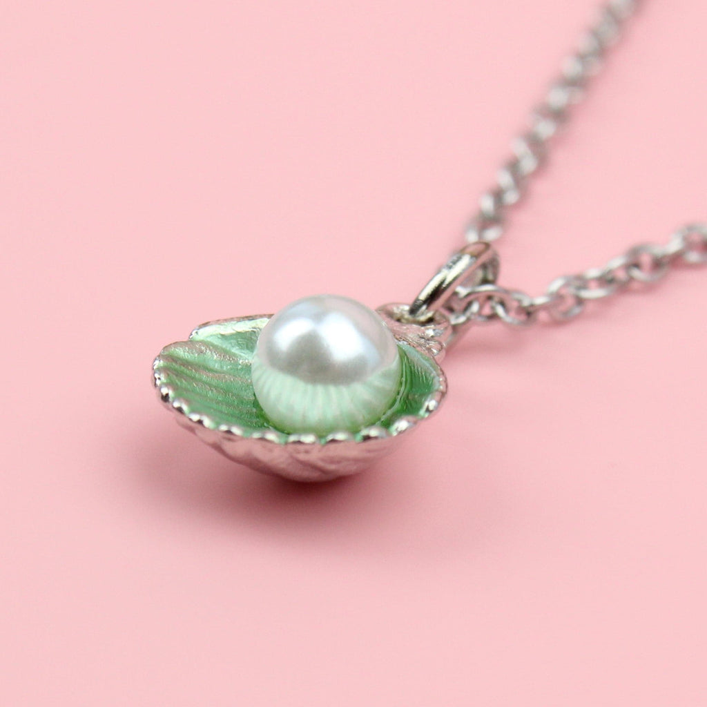 Beachy Keen Necklace (Green) - Sour Cherry