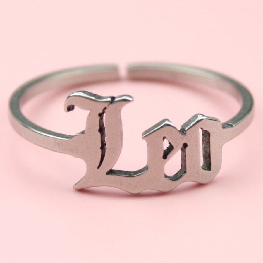Leo Zodiac Ring - Sour Cherry