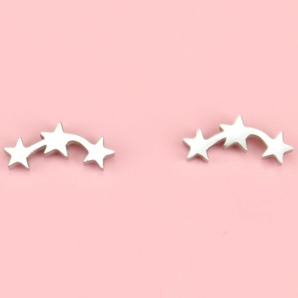 Triple Curved Star Stud Earrings - Sour Cherry