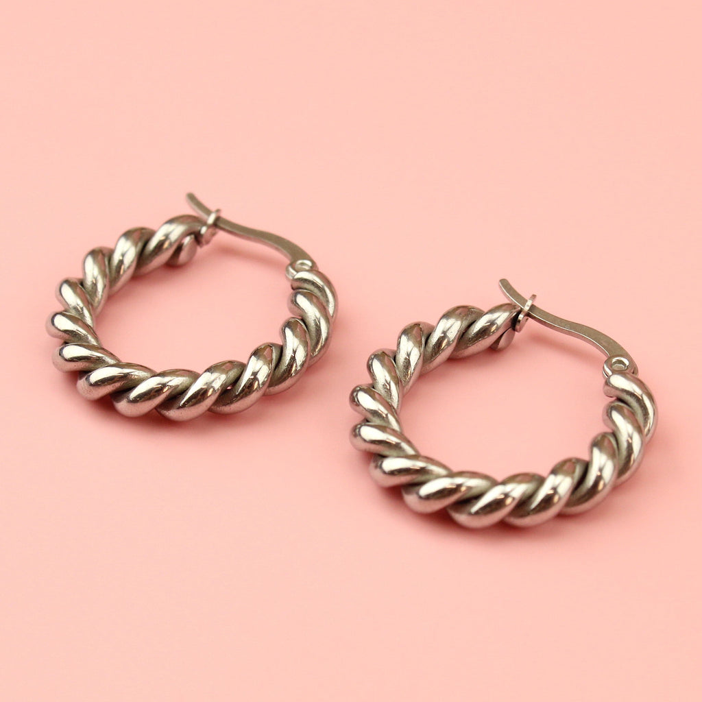 Twist and Shout Hoop Earrings - Sour Cherry
