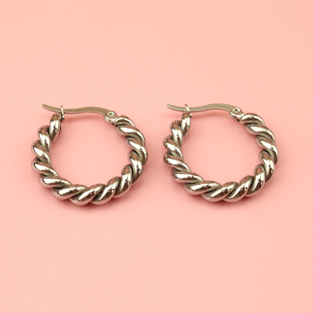 Twist and Shout Hoop Earrings - Sour Cherry